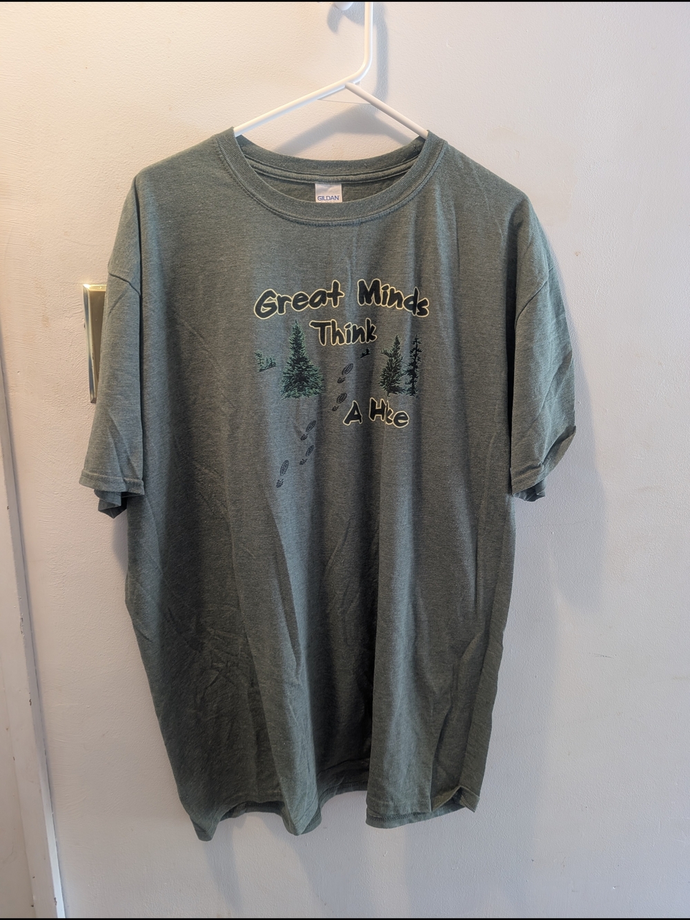 Gildan Men’s Short-Sleeve Graphic Tee - Olive